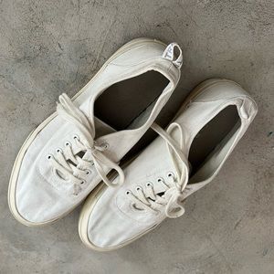 Everlane white sneakers